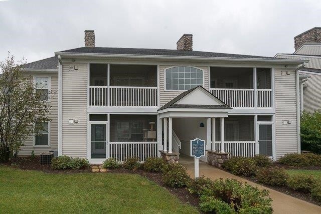 2797 S Knightsbridge Cir unit 67, Ann Arbor, MI 48105 - photo 1