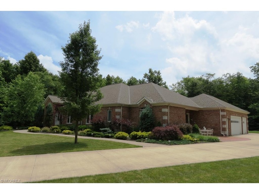 Welcome to your new home at 2894 Huntington Way Au
