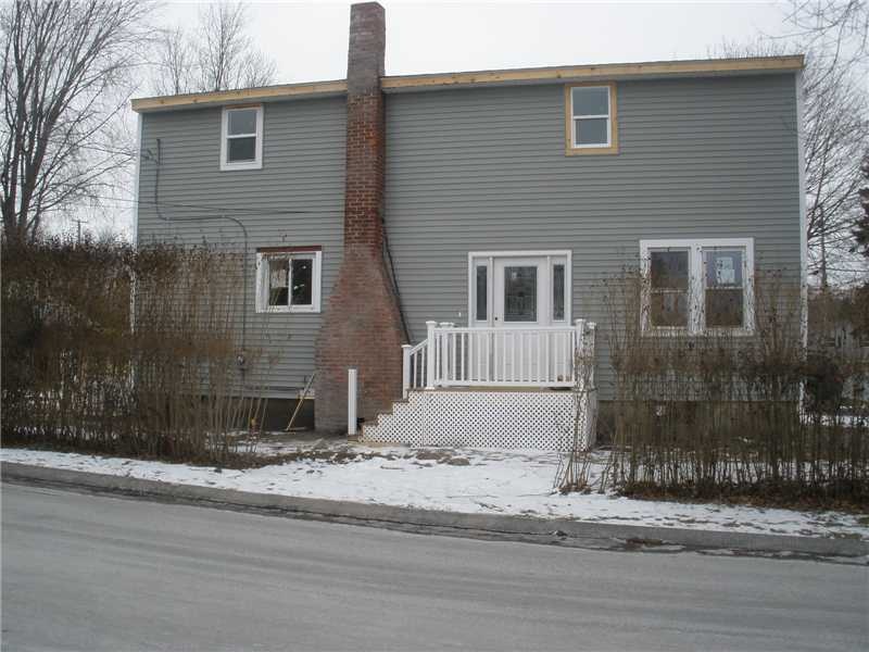 200 Wakefield St, West Warwick, RI 02893 - photo 1