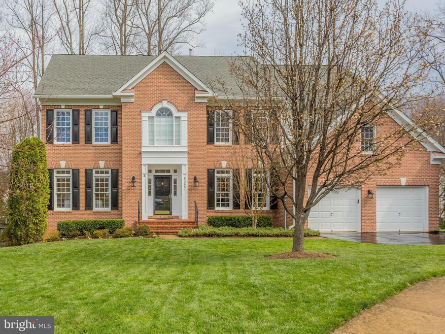 6327 Timarron Cove Ln, Burke, VA 22015 - photo 1