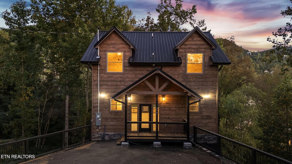 Sold $955,000