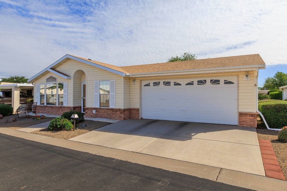 2550 S Ellsworth Rd unit 672, Mesa, AZ 85209 - photo 1