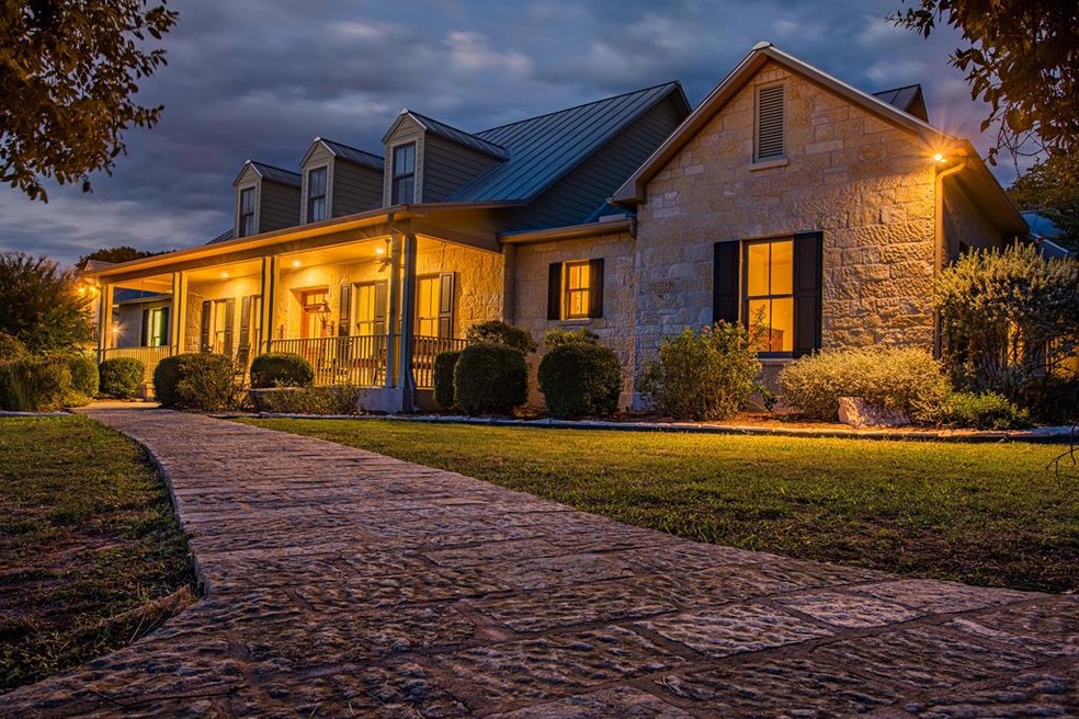 249 Southwoods Dr, Fredericksburg, TX 78624 - photo 1