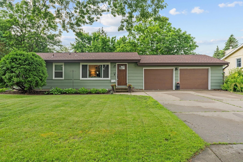 Sold $325,000