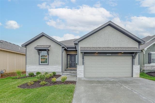 15301 W 173rd St, Overland Park, KS 66221 - photo 1