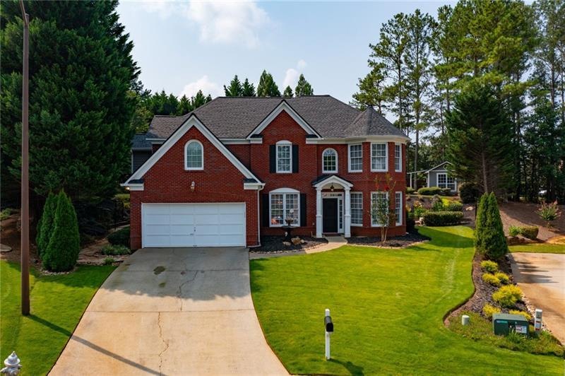 1060 Fieldgate Ln, Roswell, GA 30075 - photo 1