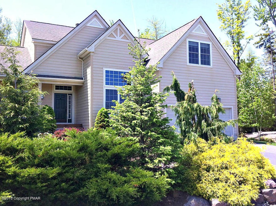 211 Hermit Thrush Rd, Pocono Pines, PA 18350 - photo 1