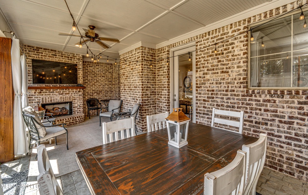 105 Brisco St, Madison, MS 39110 - photo 1