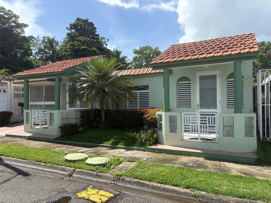 J 175 Guajataca, Trujillo Alto, PR 00976 - photo 1