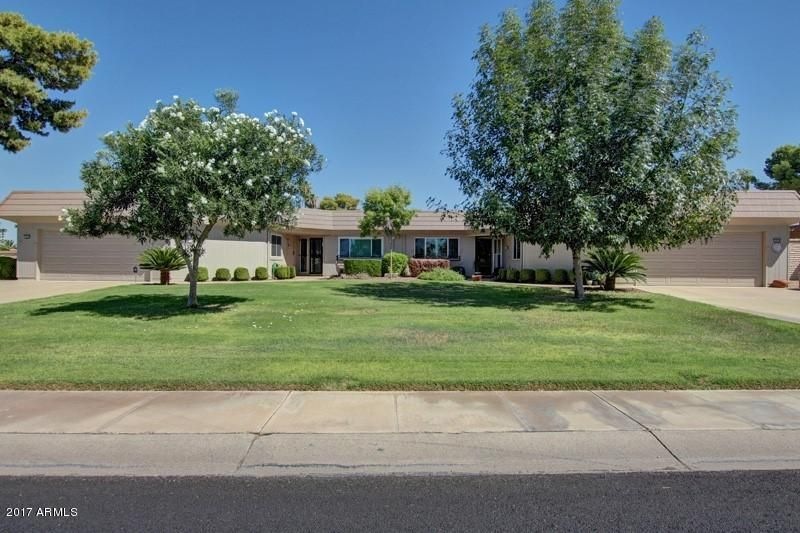 10658 W Hutton Dr, Sun City, AZ 85351 - photo 1