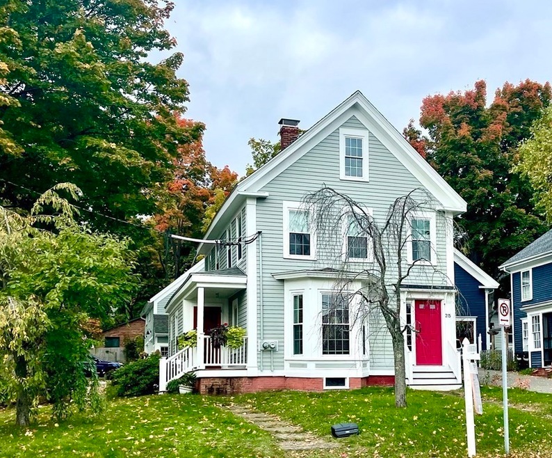 213 Main St unit B, Amesbury, MA 01913 - photo 1