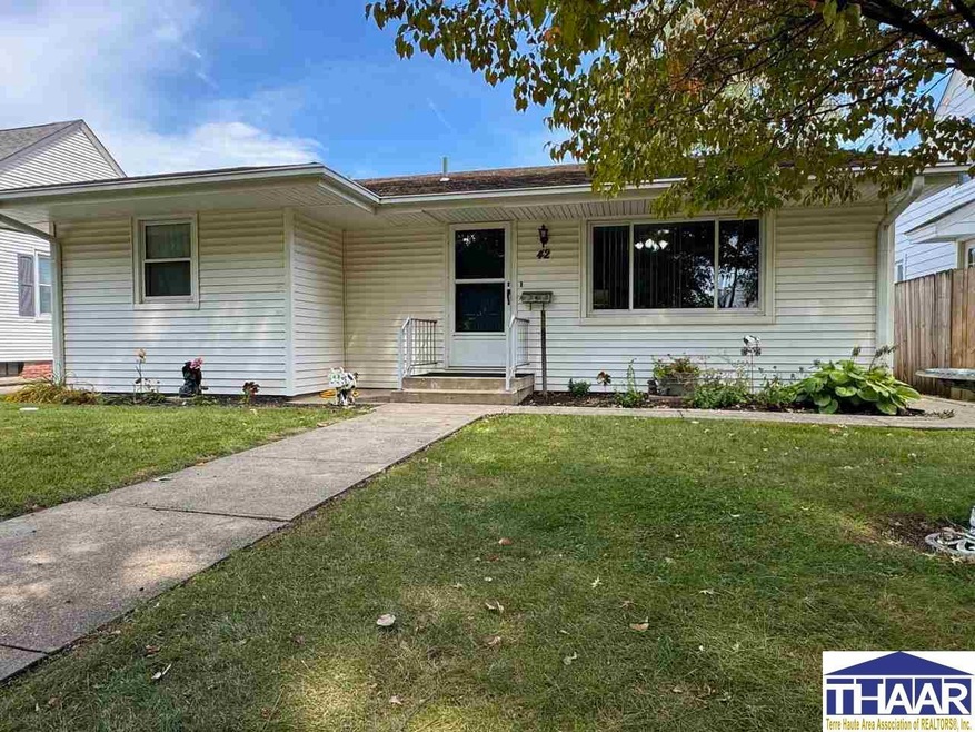 42 S 24th St, Terre Haute, IN 47803 - photo 1