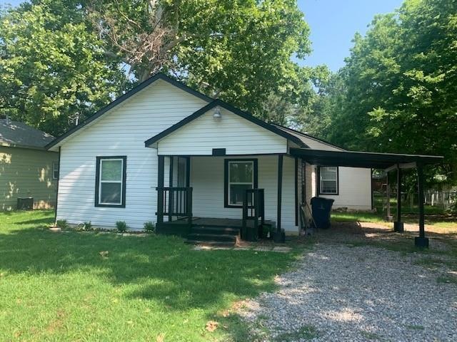 2517 W Walker St, Denison, TX 75020 - photo 1