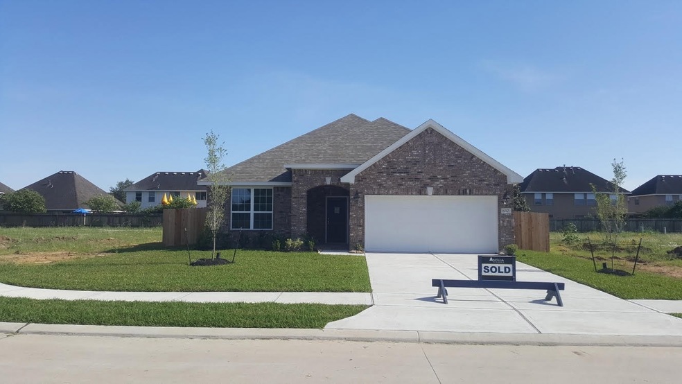 6110 Tomorrow Cir, Pearland, TX 77584 - photo 1