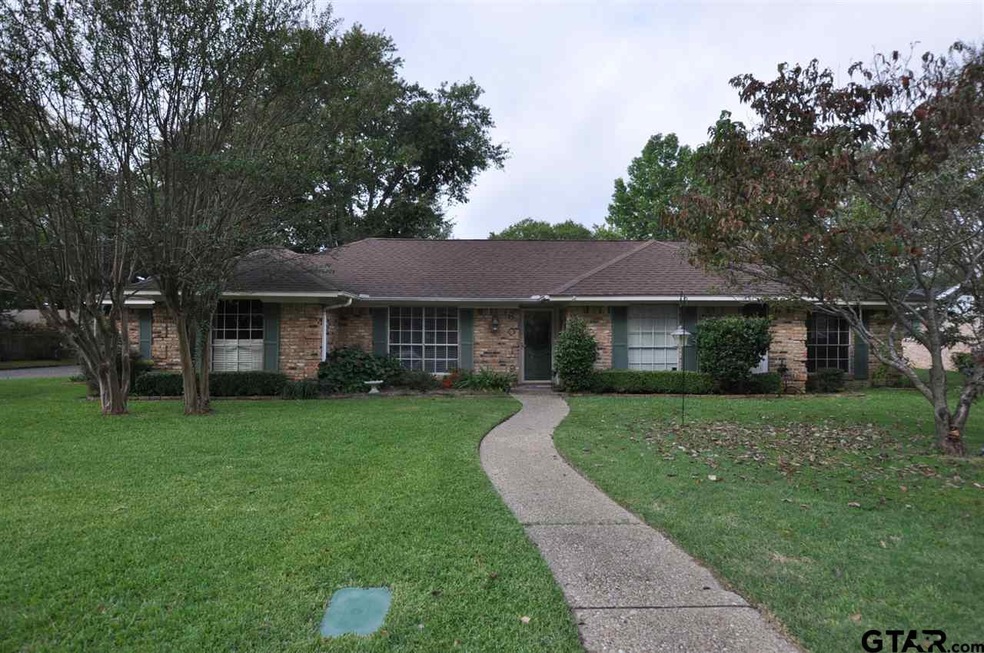 6019 6019 Wilshire Dr, Tyler, TX 75703 - photo 1