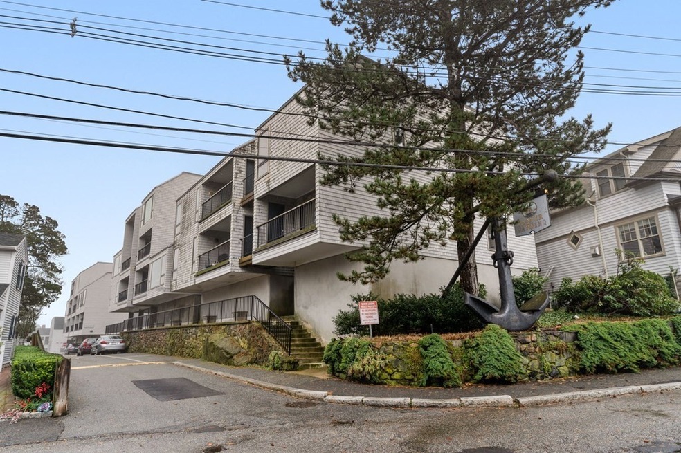 1 Brackett Place unit A, Marblehead, MA 01945 - photo 1