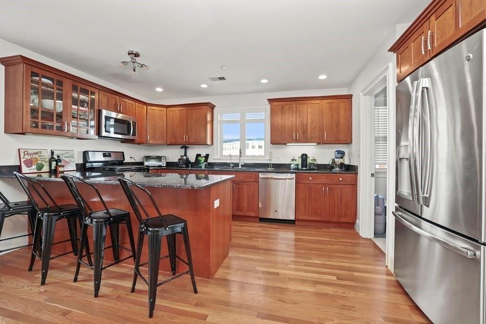 5 Iona St unit B, Roslindale, MA 02131 - photo 1