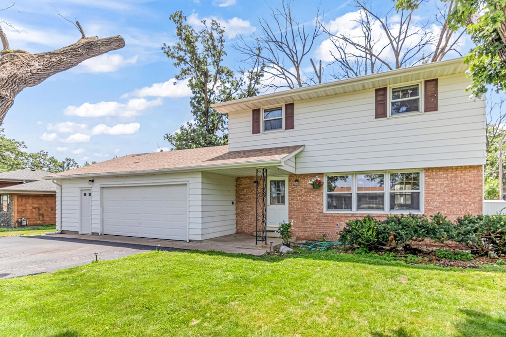 1920 108th Lane NW- 2.jpg