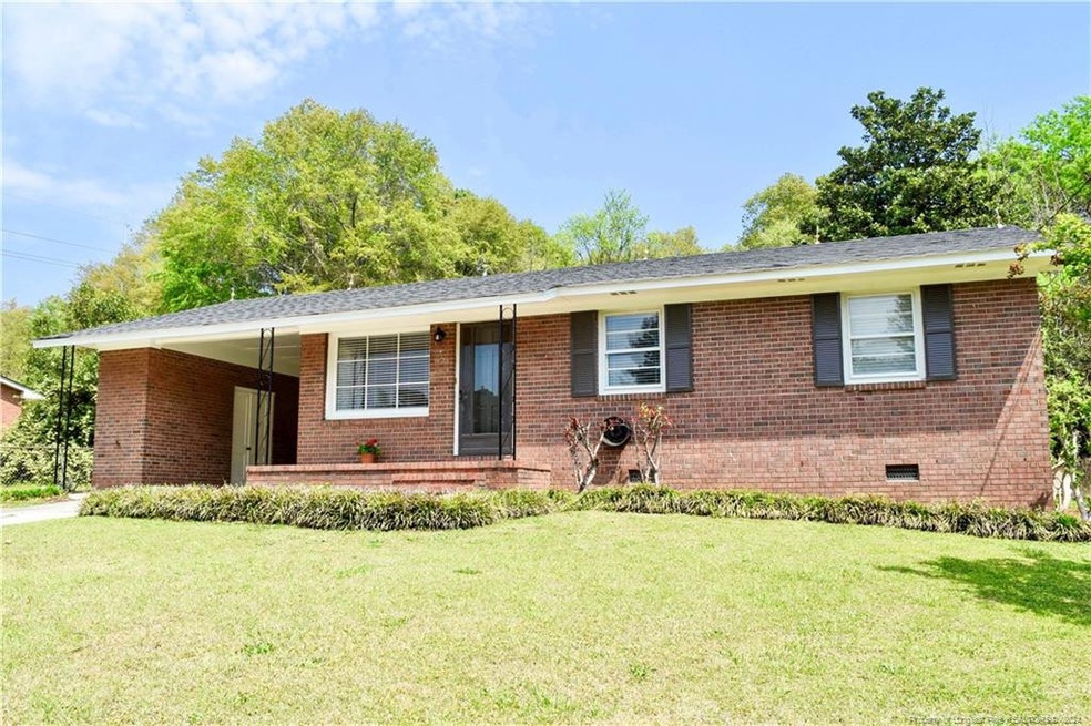 715 Dwain Dr, Fayetteville, NC 28305 - photo 1