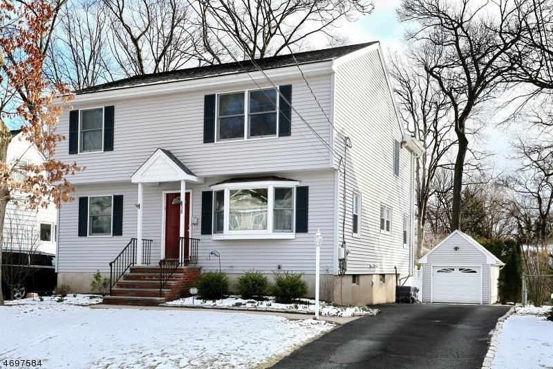 38 Highwood Ave, Waldwick, NJ 07463 - photo 1