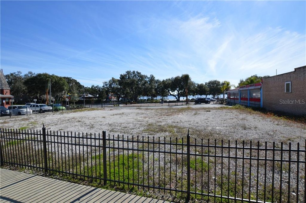 230 E Main St, Tavares, FL 32778 - photo 1