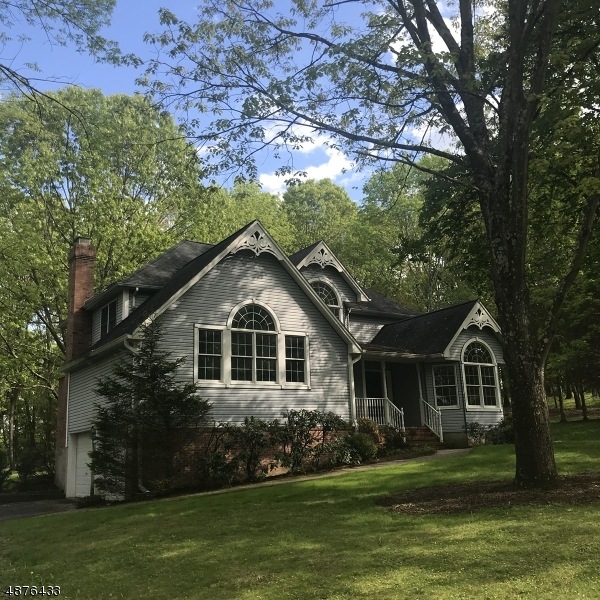 27 Partridge Dr, Blairstown, NJ 07825 - photo 1