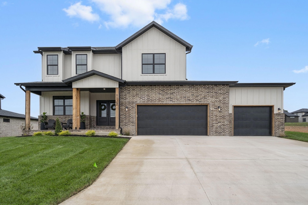 6035 S Clay Ave, Springfield, MO 65810 - photo 1