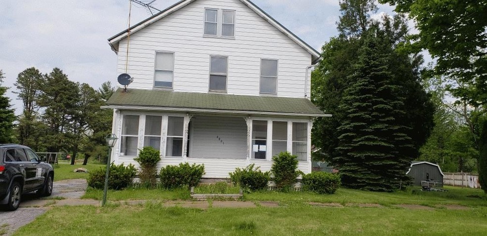 6861 Main St, Burnside, PA 15721 - photo 1