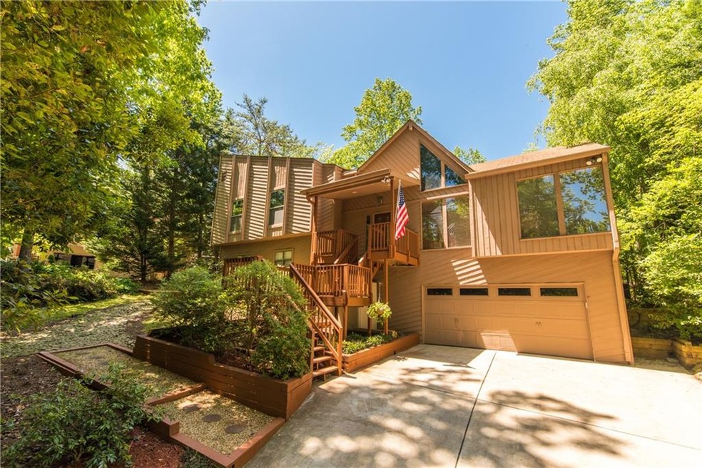 3761 Northpoint Dr, Marietta, GA 30062 - photo 1