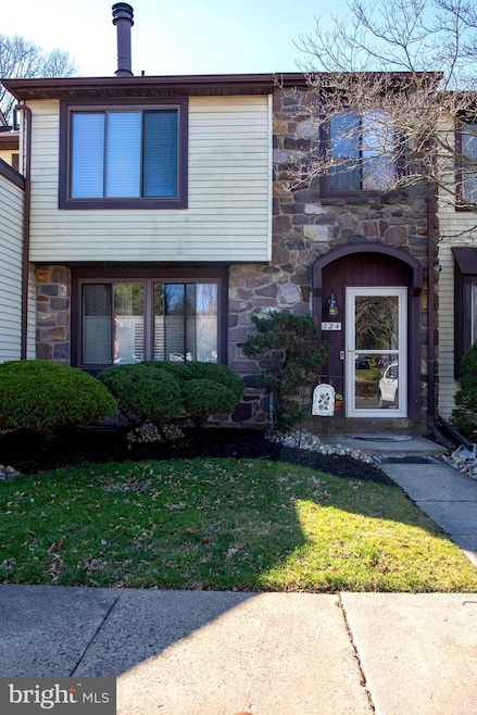 124 Windham Ct, Newtown, PA 18940 - photo 1