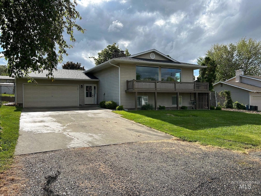 For Sale $465,000