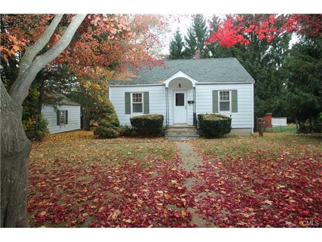 2 Lancey St, Danbury, CT 06810 - photo 1