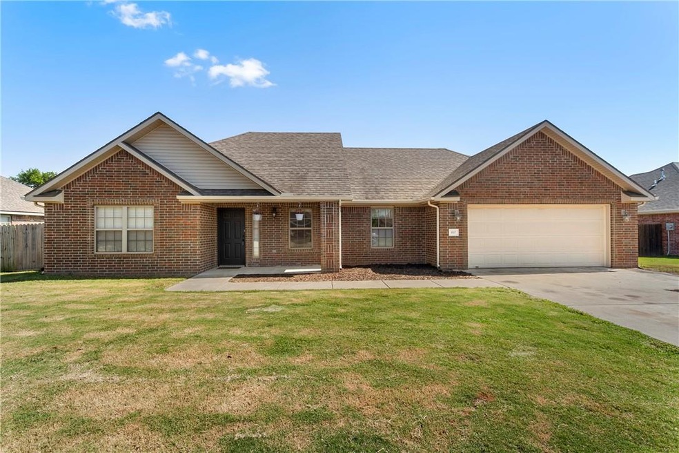 607 Custer St, Prairie Grove, AR 72753 - photo 1