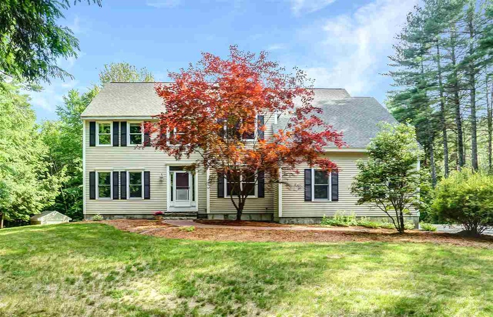 15 Deer Hollow Dr, Amherst, NH 03031 - photo 1