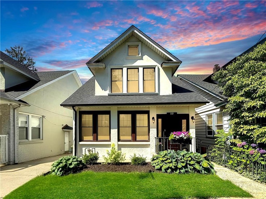 Sold $880,000 • Co-Listing Agent