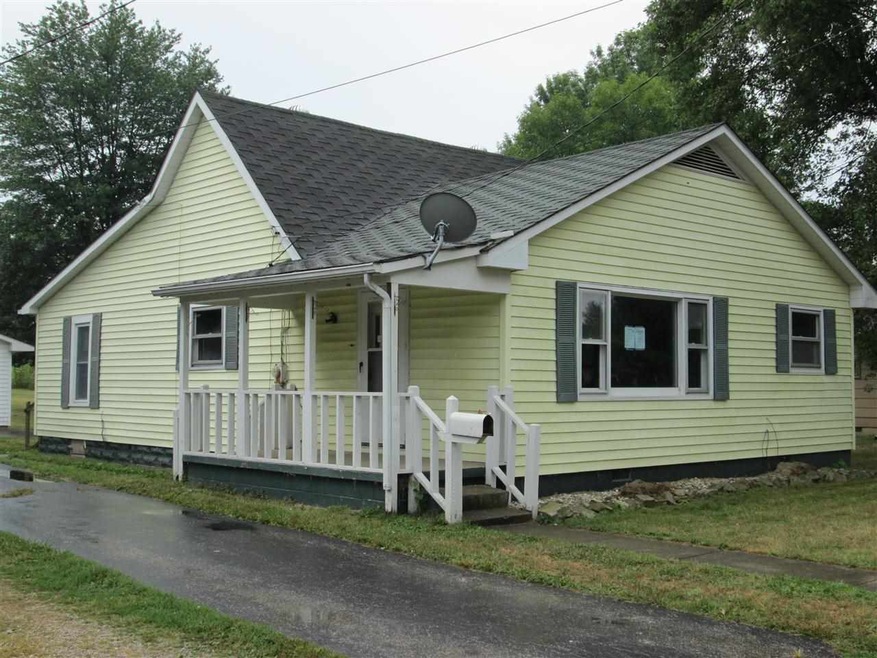 1153 SE A St, Linton, IN 47441 - photo 1