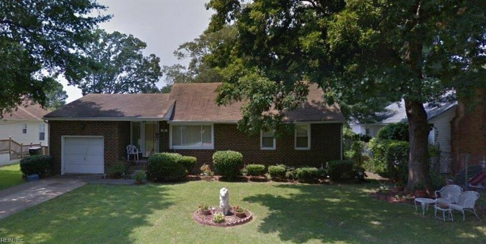 826 Potomac Ave, Portsmouth, VA 23707 - photo 1