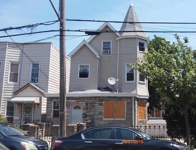 1816 Holland Ave, Bronx, NY 10462 - photo 1