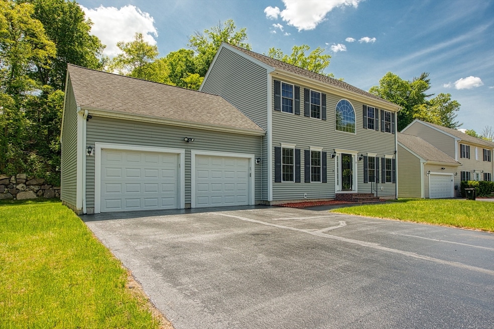 For Sale $1,050,000 • Co-Listing Agent