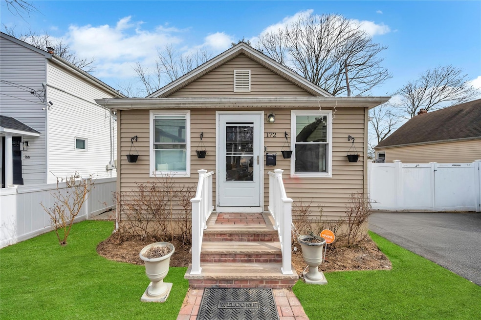 Sold $640,000
