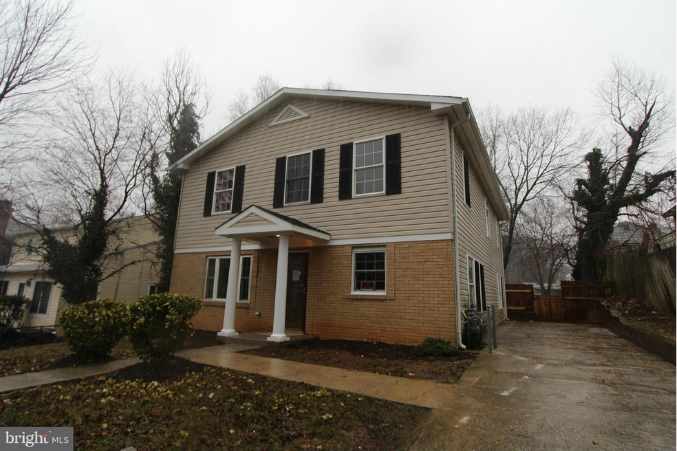 219 Dateleaf Ave, Capitol Heights, MD 20743 - photo 1