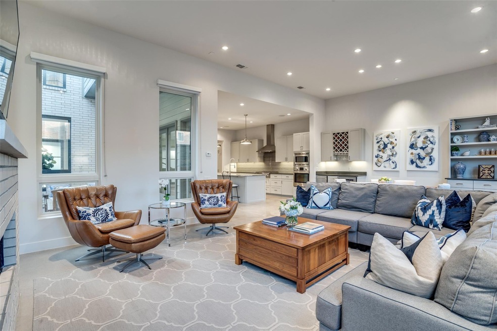 3848 Pine Tree Ct, Dallas, TX 75206 - photo 1