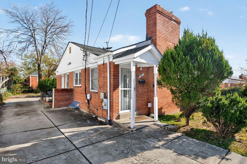 224 University Blvd E, Silver Spring, MD 20901 - photo 1