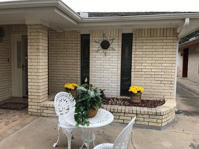 418 Country Club Dr, Alamo, TX 78516 - photo 1