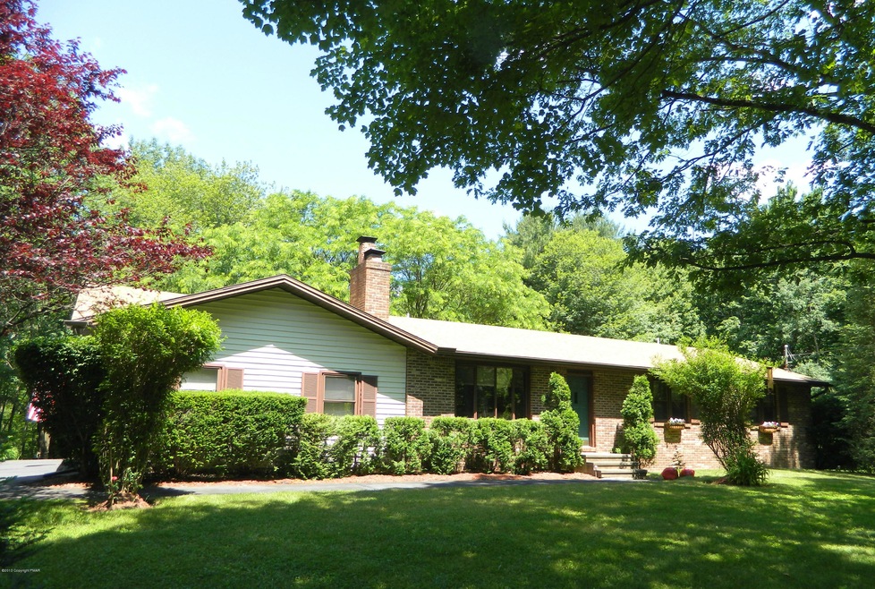 245 Route 390, Cresco, PA 18326 - photo 1