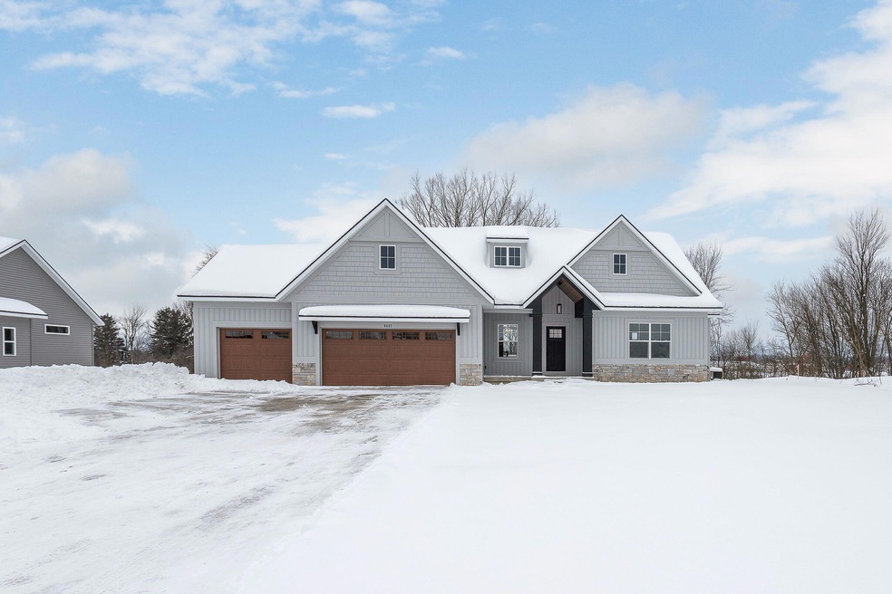 2-web-or-mls-9447-bluff-ridge-dr
