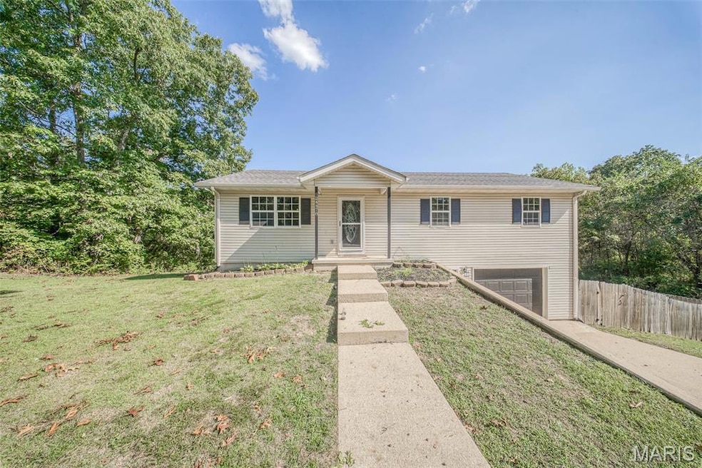 24478 Trolley Ln, Saint Robert, MO 65584 - photo 1