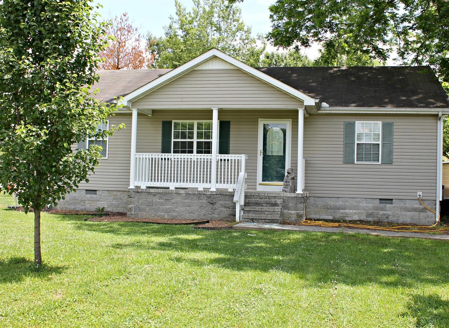 501 Maple St, Manchester, TN 37355 - photo 1