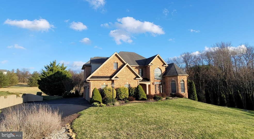 251 Widener Dr, Winchester, VA 22603 - photo 1