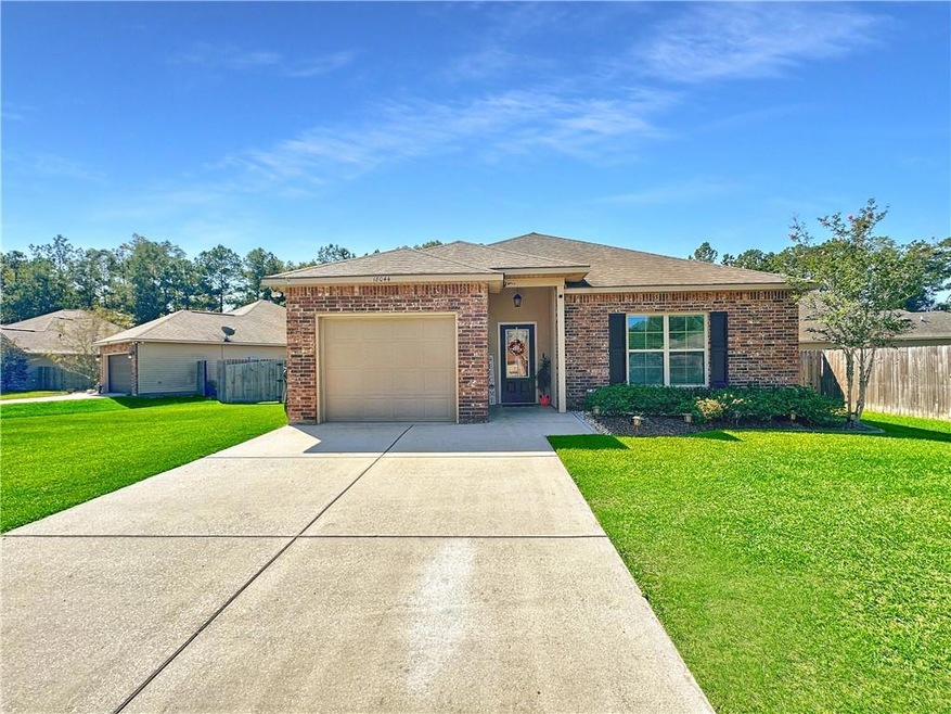 18044 Bass Lake Trail, Ponchatoula, LA 70454 - photo 1